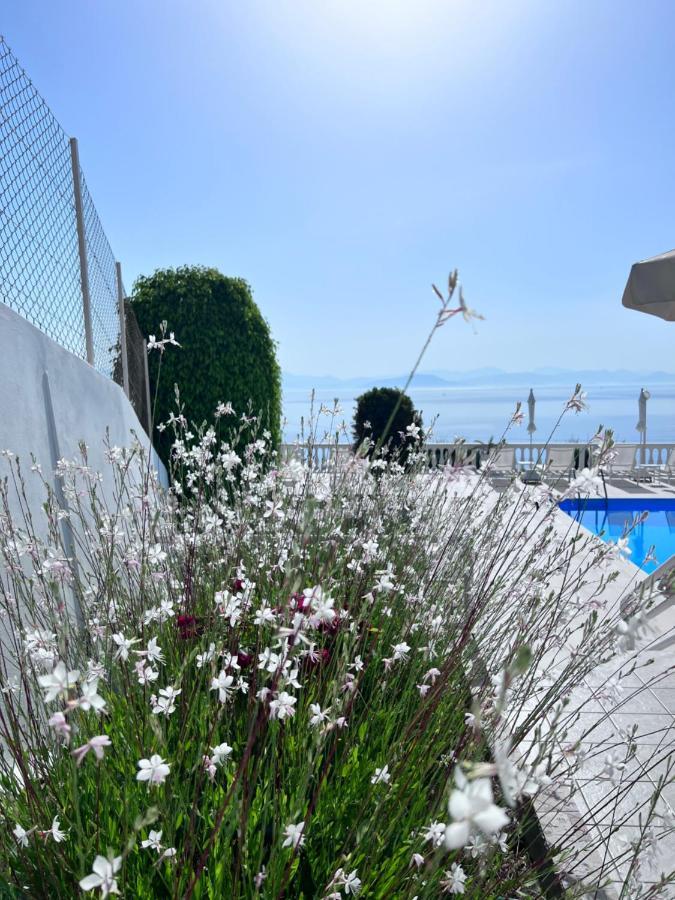 Aparthotel Brentanos - A - View Of Paradise