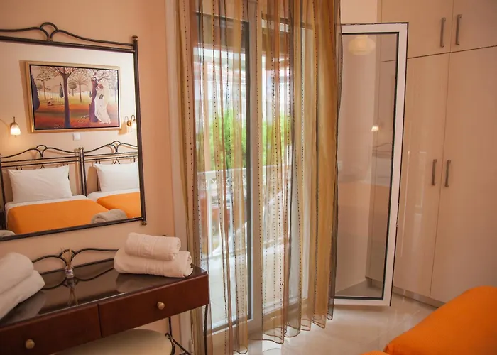 Brentanos Apartments - A - View Of Paradise
