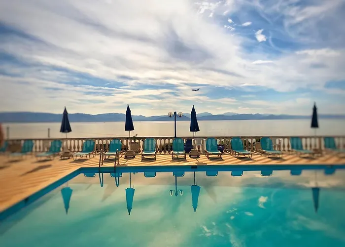 Brentanos Apartments - A - View Of Paradise