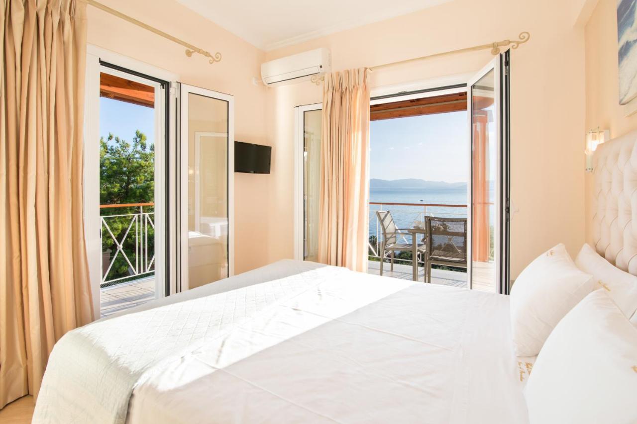 Aparthotel Brentanos - A - View Of Paradise Gastouri (Corfu)