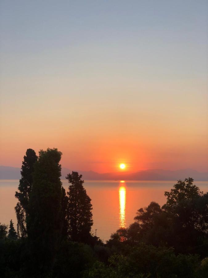 Aparthotel Brentanos - A - View Of Paradise 4*
