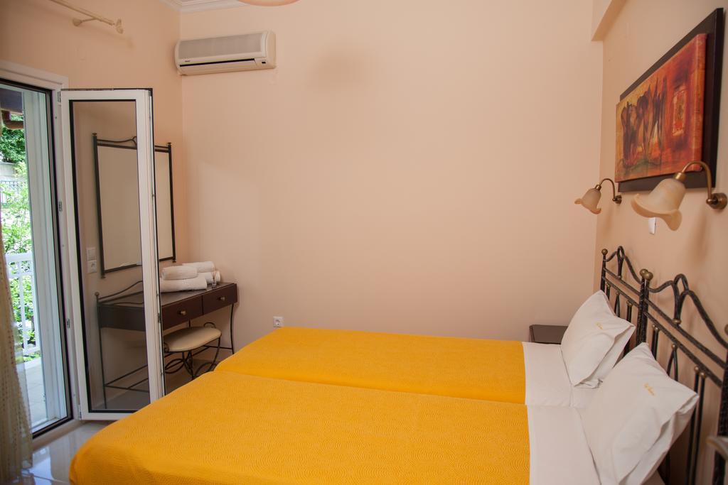 Aparthotel Brentanos - A - View Of Paradise 4*