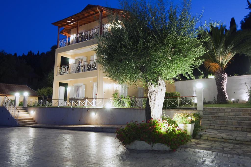 Aparthotel Brentanos - A - View Of Paradise Gastouri (Corfu)