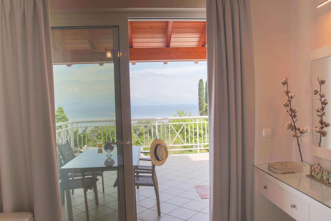 Brentanos - A - View Of Paradise 4* Gastouri (Corfu)